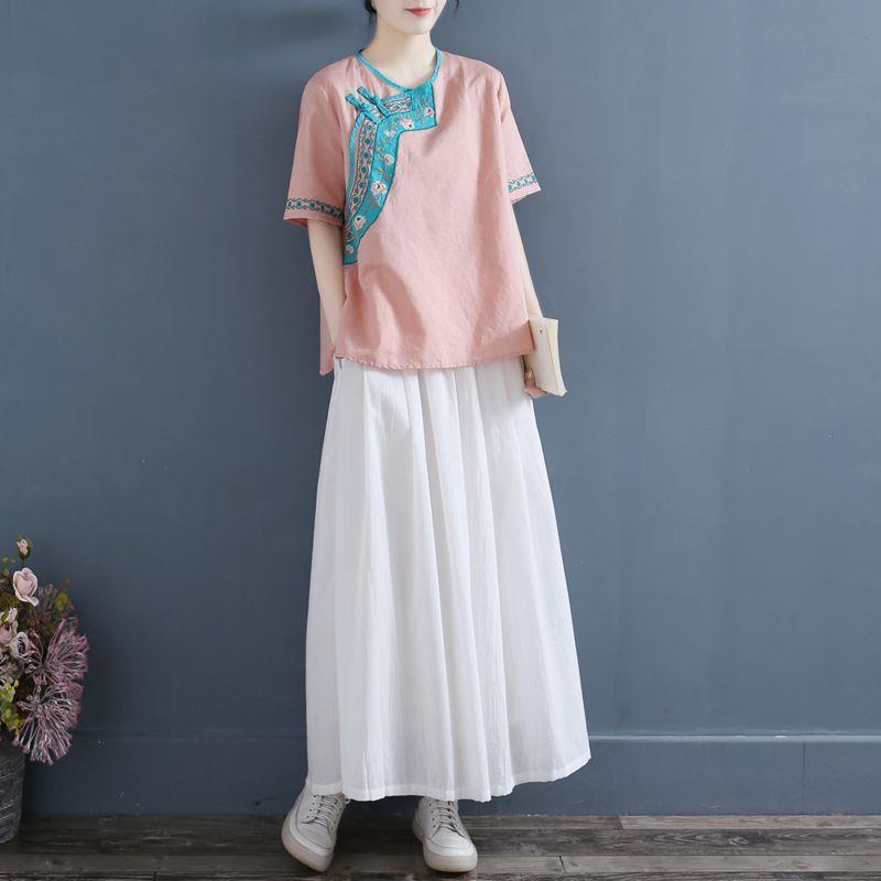 Áo Thun cotton Lanh Cổ Tròn Tay Ngắn Dáng Rộng Thêu Họa Tiết Phong Cách Cổ Điển Cho Nữ