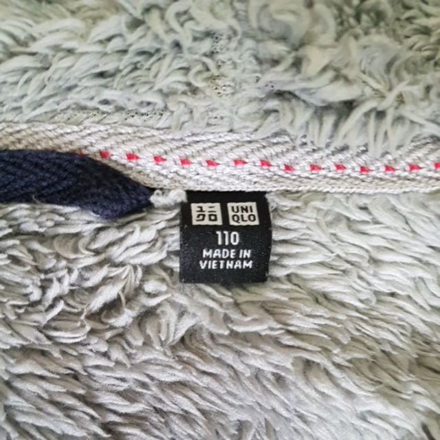 Áo khoác nỉ UNIQLO lót lông cừu size 110