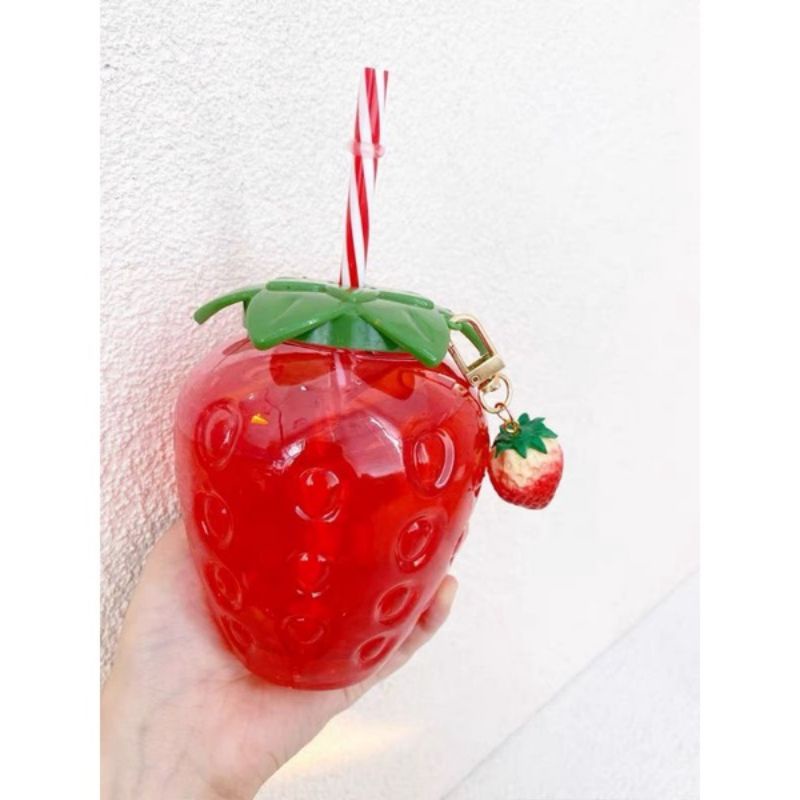 bình uống nước dâu tây
