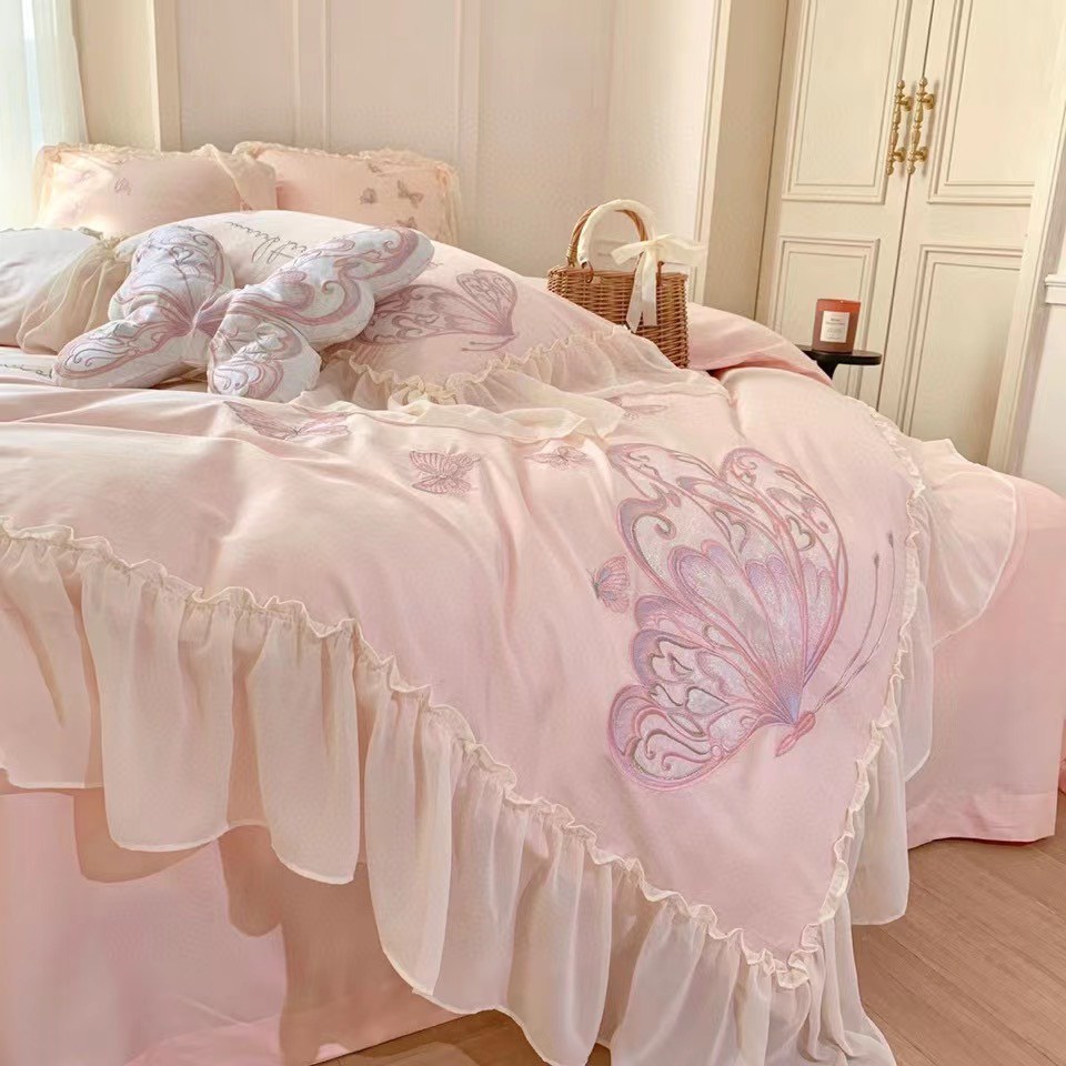 Bộ 4 Món Chăn Ga Gối Lụa 100s Butterfly Họa Tiết Thêu Nhập Khẩu Cao Cấp - Meo Meo Bedding - Cotton Sóng