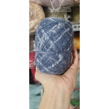 Thanh lý len mohair màu trắng kem vani