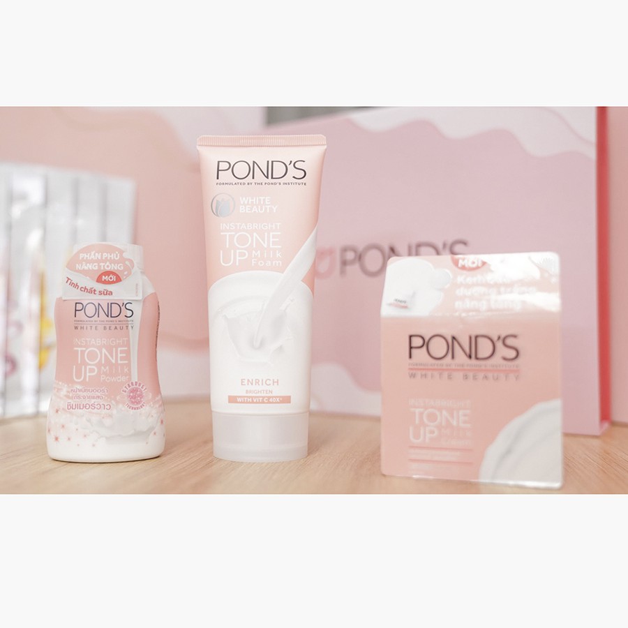 Bộ Sản Phẩm Quà Tặng Độc Quyền POND'S "Chớp Mắt Trắng Hồng": 1 Sữa Rửa Mặt + 1 Kem Dưỡng + 1 Phấn Phủ + 6 Mặt Nạ