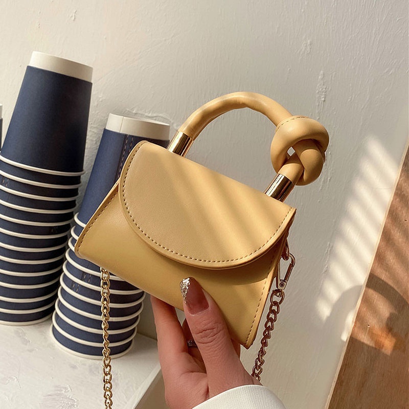 Túi Xách Đeo Vai Hình Vuông Cỡ Nhỏ Phối Dây Đeo Sợi Xích Thời Trang Cho Nữ