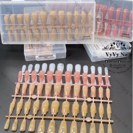 Móng giả, móng úp màu thạch