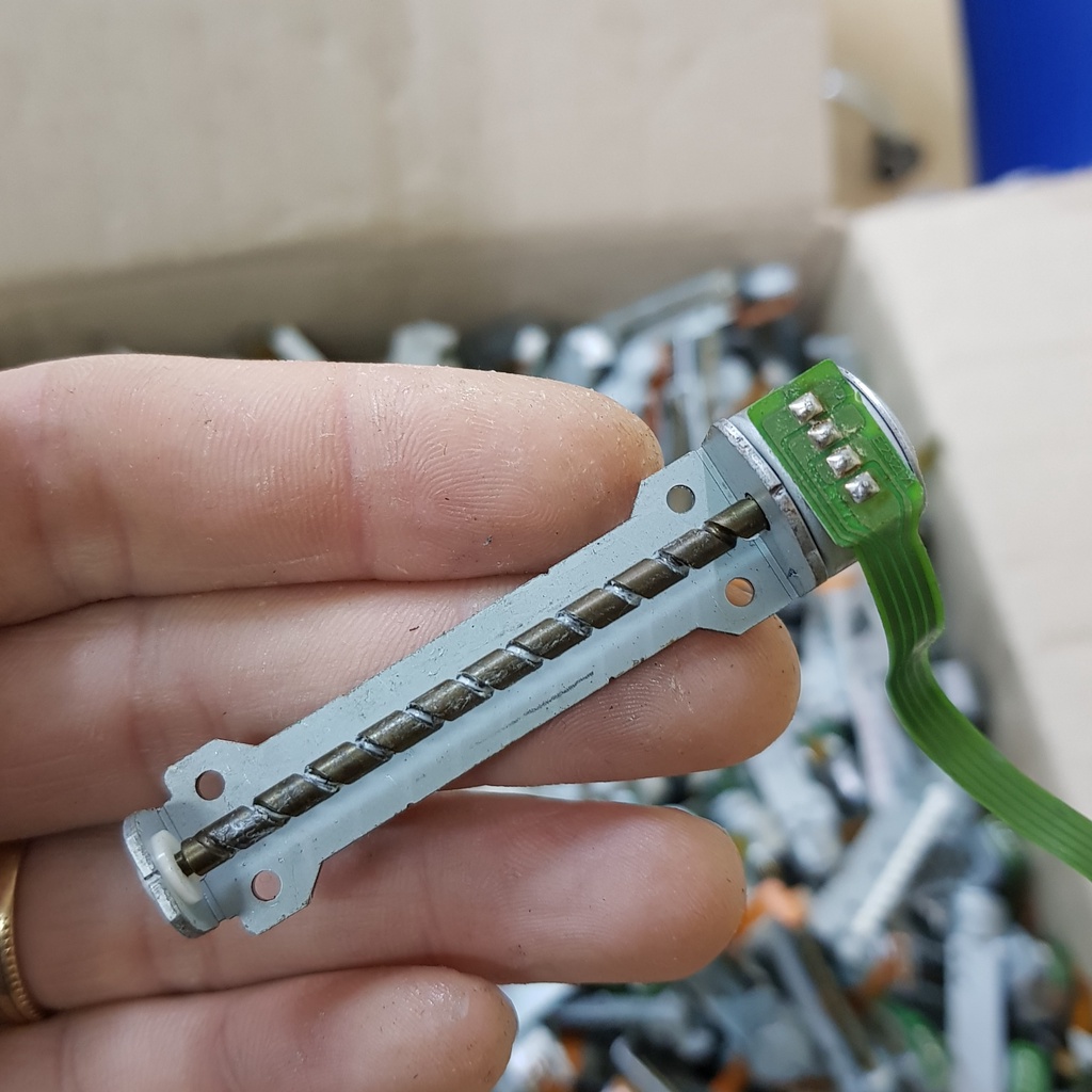 [Thanh Lý] Bộ 10 chiếc động cơ bước CNC Mini ổ đĩa(Tháo máy)