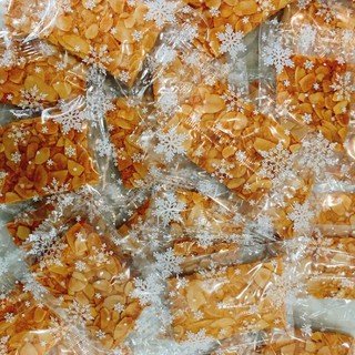 BÁNH NGÓI HẠNH NHÂN - 500g