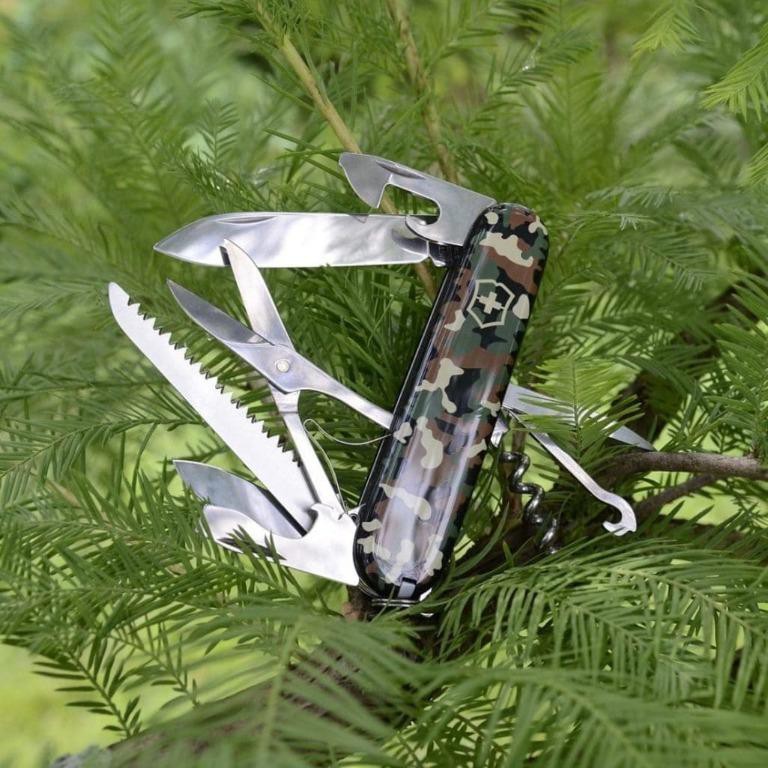 Dao đa năng Victorinox Huntsman Camouflage (Mã 1.3713.94)