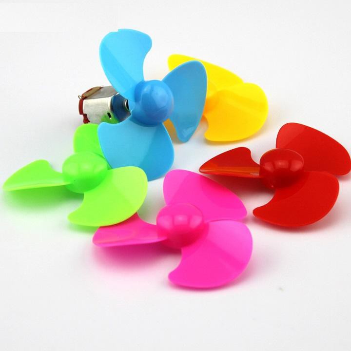 Bộ 4 cánh quạt trục 2mm, đường kính 40mm