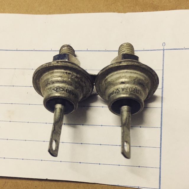 Diot Nạp Liên Xô 10A Hàng Nga Chính Hãng Mới 100% Chuyên Dùng Cho Nạp Ắc Quy