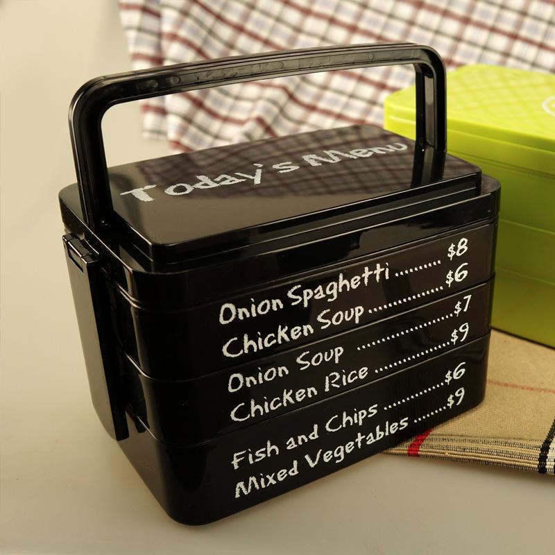 Hộp đựng cơm 2 tầng có quai kèm muỗng, nĩa thích hợp cho nhân viên văn phòng, học sinh, sinh viên.