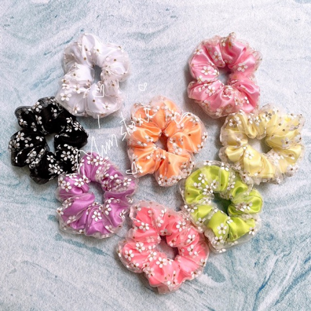 { Ảnh thật} CỘT TÓC SCRUNCHIES HOA CÚC MAI IN , BUỘC TÓC THỜI TRANG NỮ