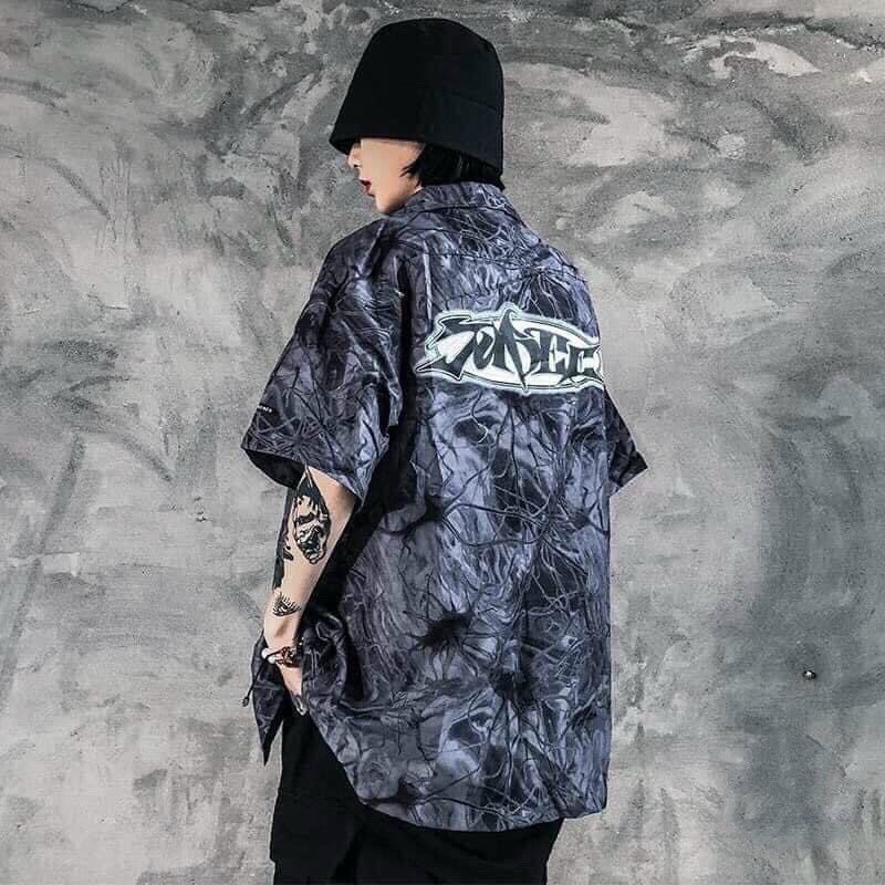 ÁO SƠ MI LOANG MẠCH MÁU NAM NỮ CỔ BẺ TAY LỠ IN CHỮ - ÁO LOANG FORM RỘNG UNISEX CÁ TÍNH