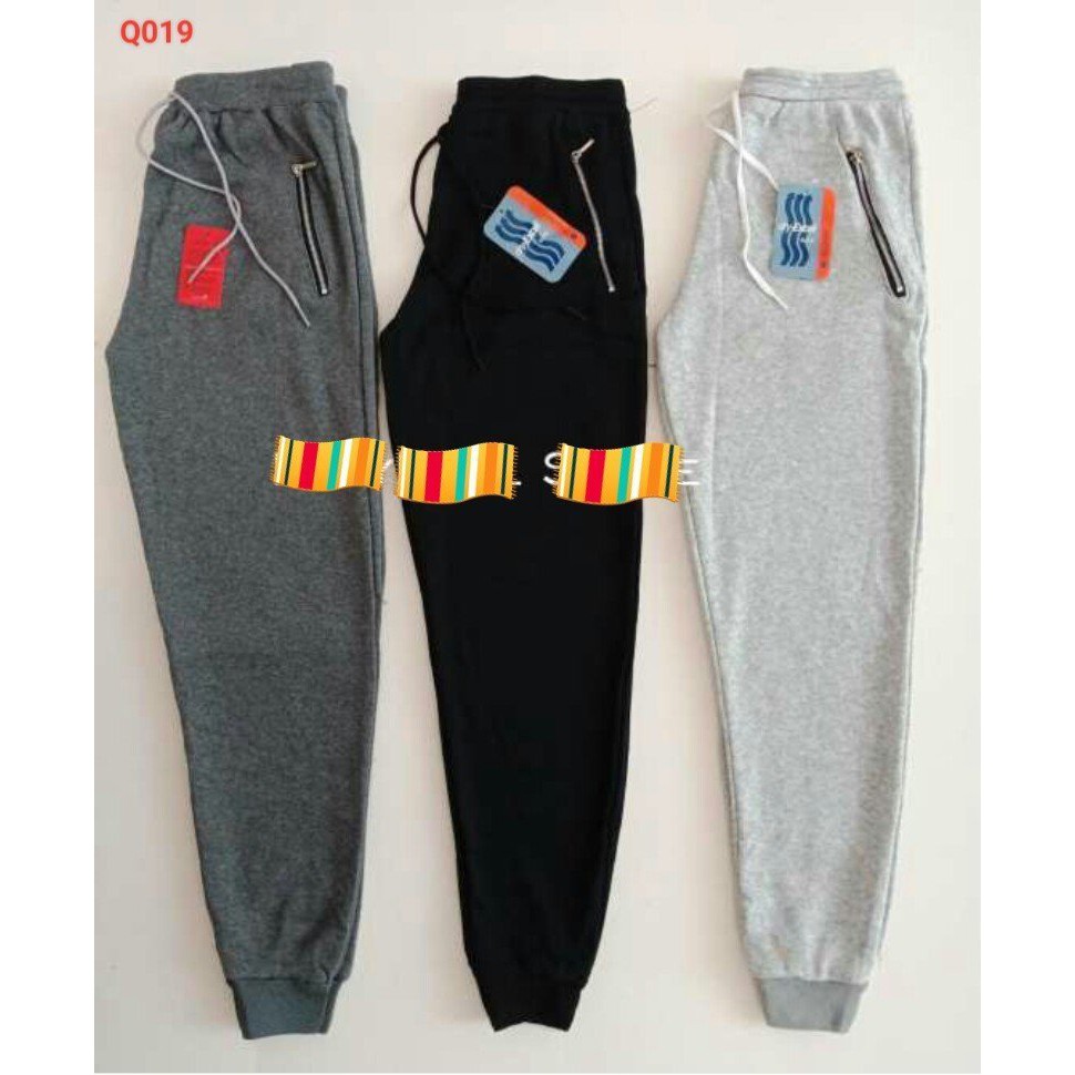 Quần Jogger nỉ khóa zip ở túi