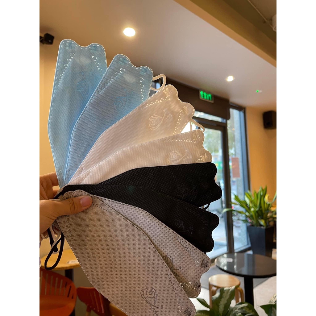 50 Chiếc khẩu trang 4 lớp KF94 kháng khuẩn, chống bụi mịn | BigBuy360 - bigbuy360.vn