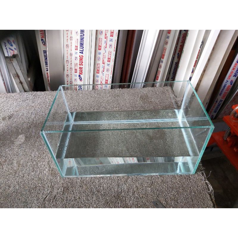 HỒ CÁ ĐỂ BÀN MINI , LÀM THỦY SINH , GIÁ RẺ