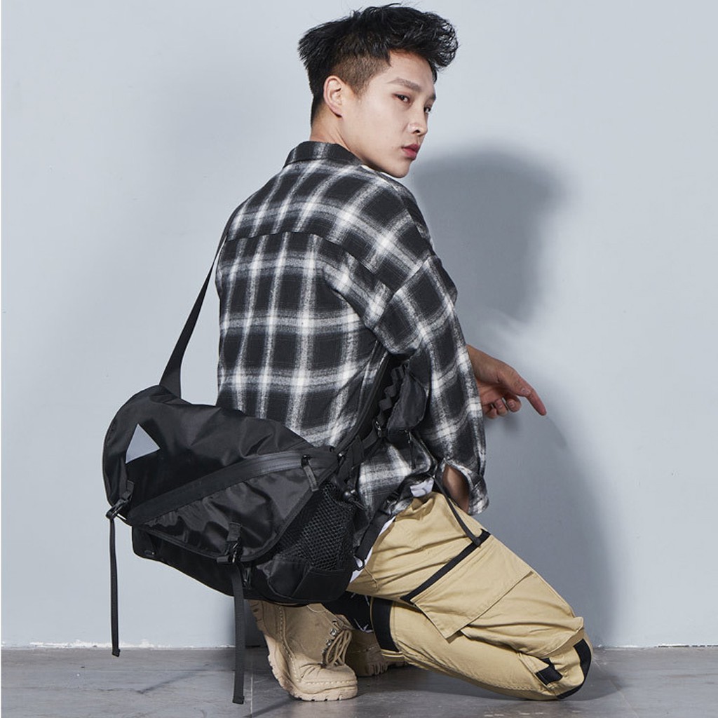 Túi đeo chéo nam, Túi đeo hông nữ màu đen có chống nước đựng nhiều đồ, sách vở A4 quần áo mỹ phẩm đi chơi, đi học TT009L | BigBuy360 - bigbuy360.vn