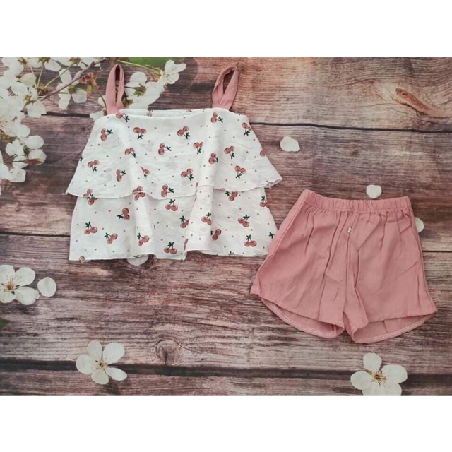 Bộ hai dây đũi cherry siêu mát mịn cho bé ( Ảnh shop chụp)