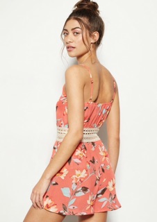 ⛱⛱ JUMPSUIT DÂY HOA ĐỎ rue 21