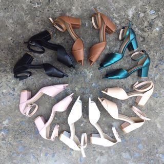 Thanh lý Sandal quai chéo