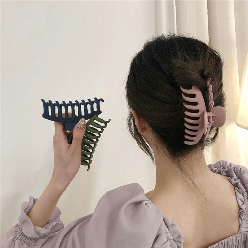 Kẹp Tóc Hình Cá Mập Màu Trơn Đơn Giản Thời Trang Hàn Quốc Cho Nữ