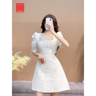Đầm gấm tay phồng cổ vuông