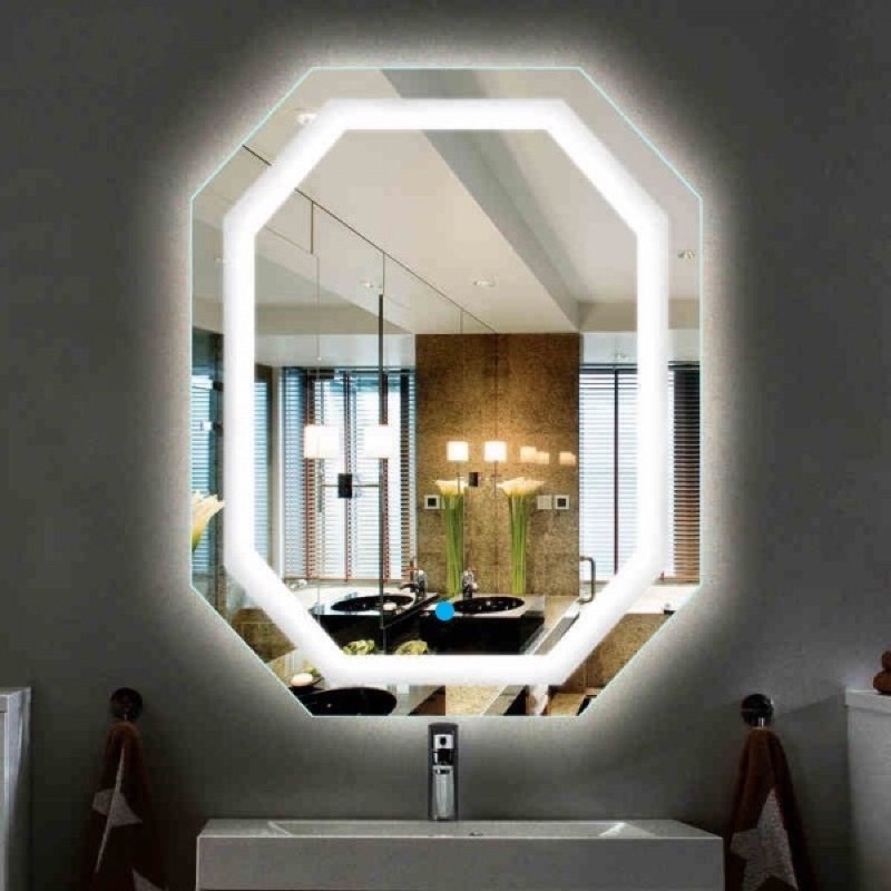 Gương nhà tắm LED cảm ứng kích thước 500x700