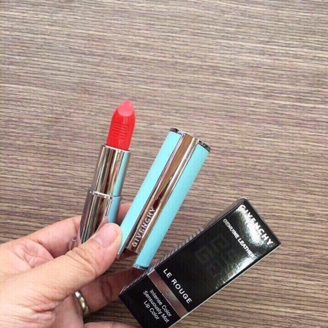 Son Givenchy màu 325