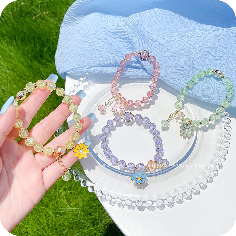 Vòng tay đính hạt thủ công hình hoa cúc phong cách Hàn Quốc