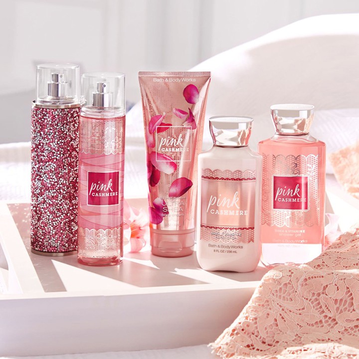 Sản Phẩm Tắm Dưỡng Xịt Thơm Mịn Da Lưu Hương Toàn Thân Bath & Body Works - Pink Cashmere