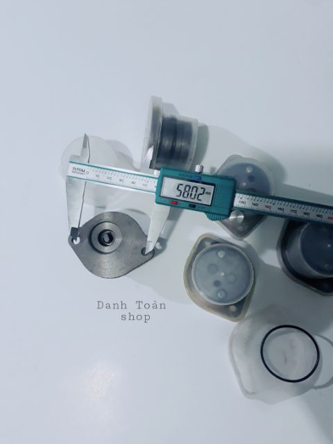 Bơm nhớt cho động cơ nổ D6 R175, D8 R180