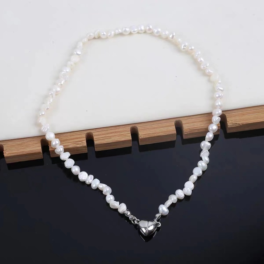 Dây Chuyền Ngọc Trai Cao Cấp Khóa Nam Châm Hình Trái Tim Phong Cách Baroque Pháp Cổ Điển Sang Trọng Thời Trang Cao Cấp Dễ Phối Đồ