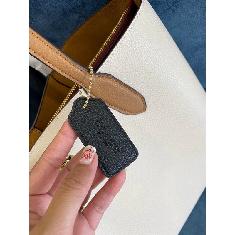 Túi xách COACH TOTE dáng công sở
