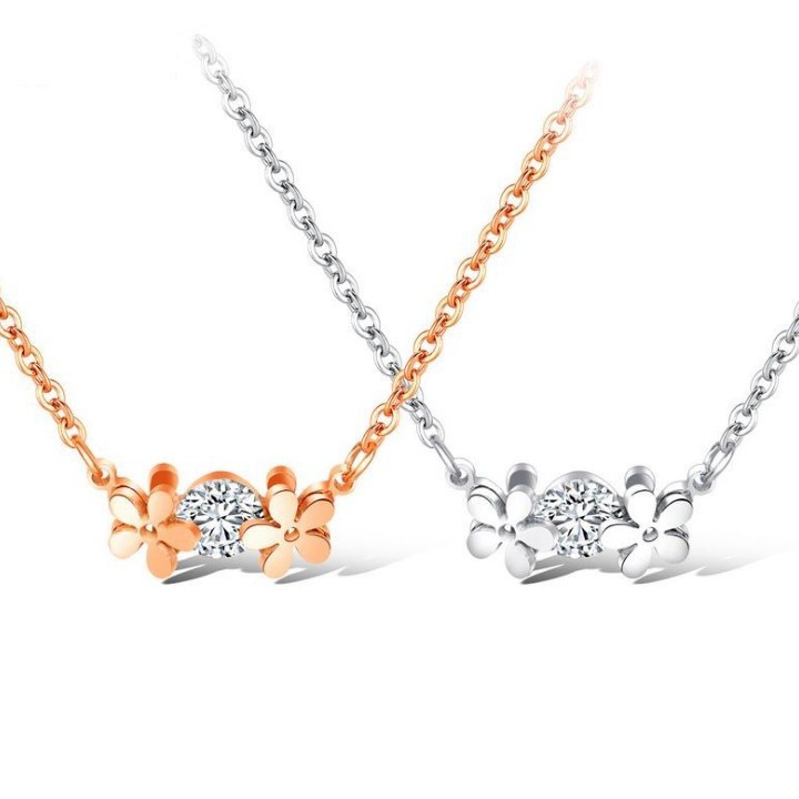 Dây Chuyền Hoa Mai Titan Không Đen TT 1742