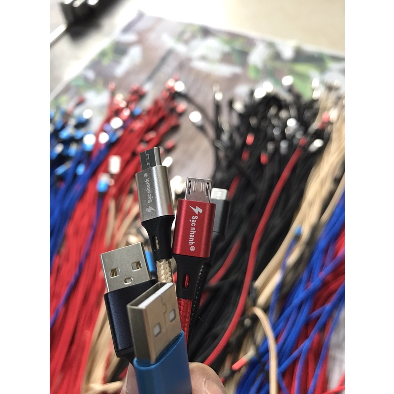 CAP01-Cáp dù sạc nhanh 2A dài 2m Chân ip,micro,type