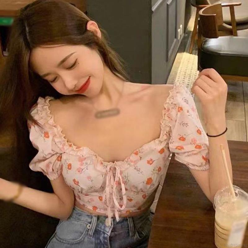 Áo Croptop Tay Ngắn Hoạ Tiết In Thiết Kế Ôm Sát Tôn Dáng