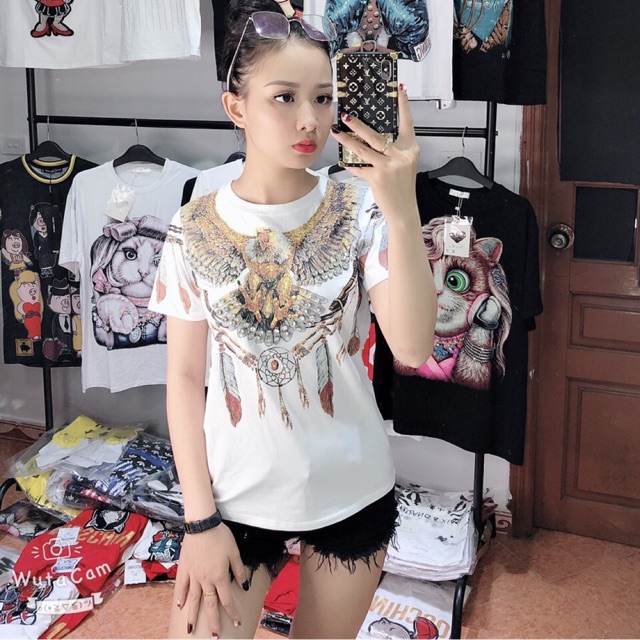 Phông đại bằng đính đá