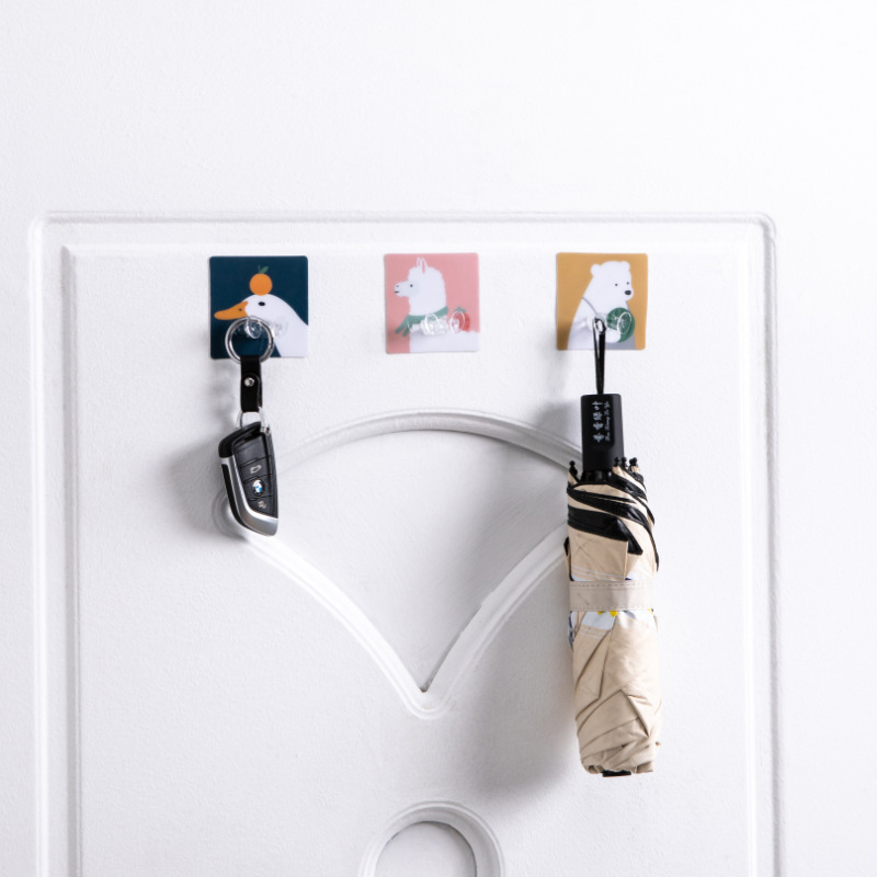 Móc treo đồ thiết kế kiểu dáng hoạt hình đáng yêu đa năng tiện lợi