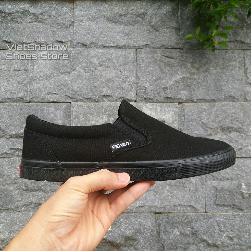 Slip on nam | Giày lười vải nam - Vải thô 2 màu full đen và đen đế trắng - Mã SP 17 | BigBuy360 - bigbuy360.vn