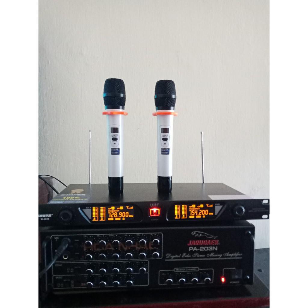 Micro không dây Shure. BLXC10
