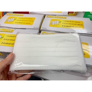 Hộp khẩu trang 3 lớp Perfetta ( 50 cái /hộp)