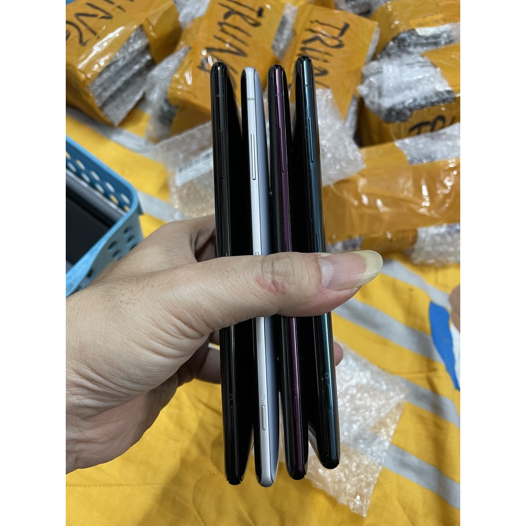 Điện thoại Sony Xperia XZ3 quốc tế zin all zin áp