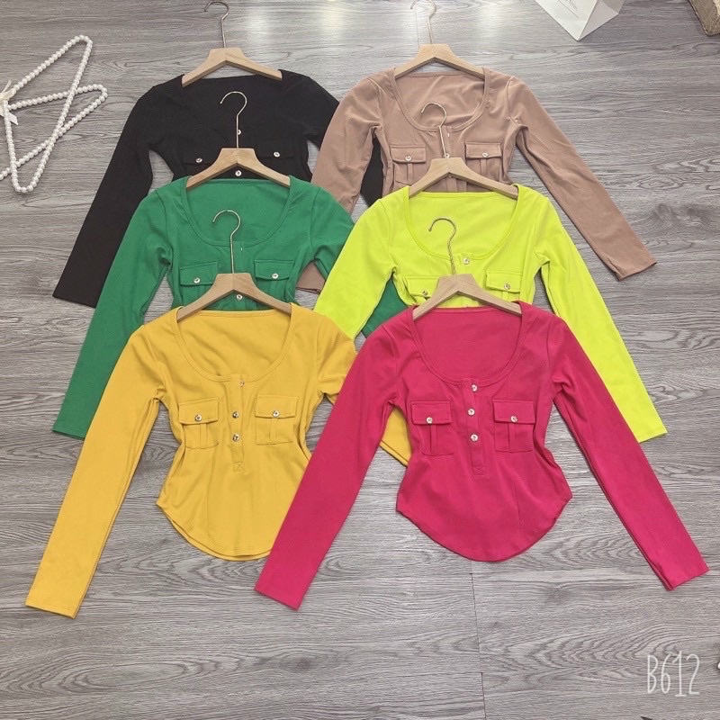 Áo thun body tay dài phối khuy túi ngực