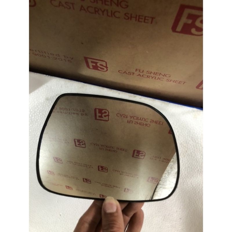 Mặt gương chiếu hậu xe Innova , Fortuner , Hilux 2007 - 2015 chuẩn theo xe sắc nét - có lắp đặt tại 