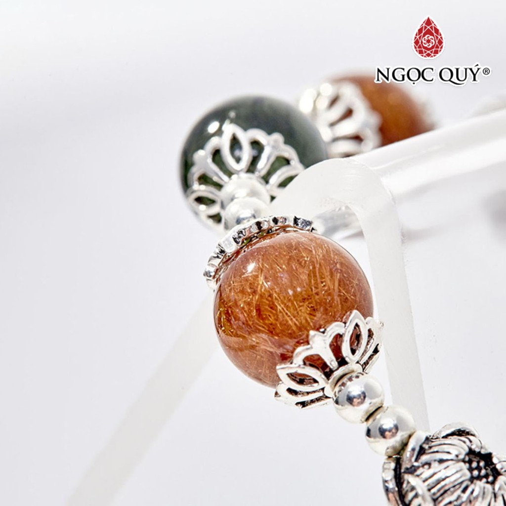 Vòng tay TAnh tóc đa sắc charm hoa sen - Ngọc Quý