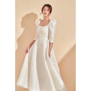 Đầm dạ hội kiểu xoè cổ vuông tay phồng lửng