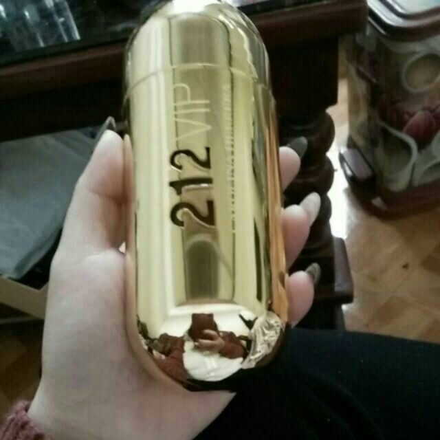 Nước hoa vip 212