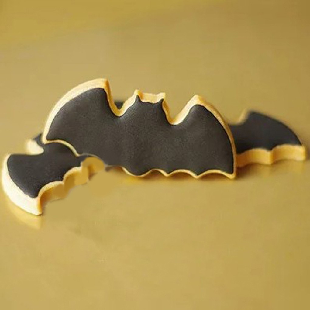 Khuôn bánh hình dơi trang trí halloween