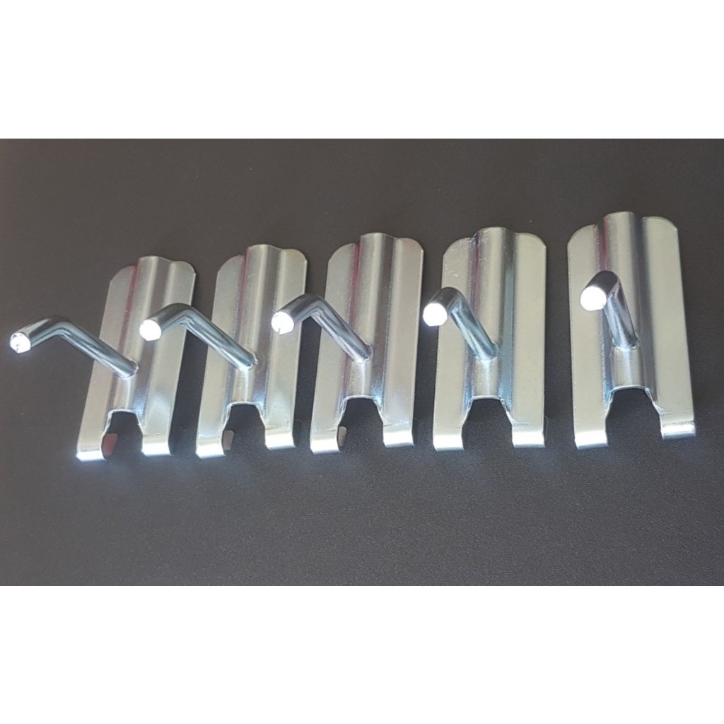 Móc treo hàng trên lưới sắt vuông - 5CM