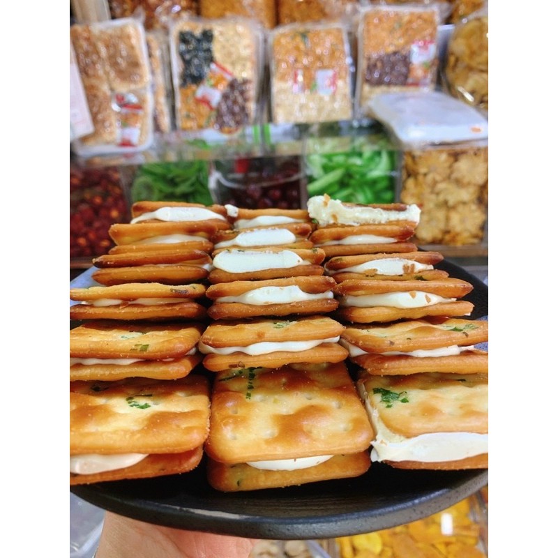 bánh hành bò sữa phô mai họp 200gsm