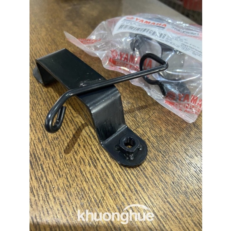 Pas bửng trái Sirius chính hãng Yamaha